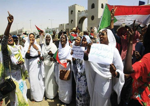 المجلس العسكري السوداني يجري اتصالات بالإمارات وقطر