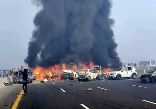 مصر.. وفاة 35 شخصا في تصادم حافلة ركاب وعدد من السيارات