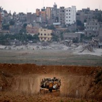 استنفار عسكري إسرائيلي في محيط غزة تخوفاً من عملية نوعية لحماس