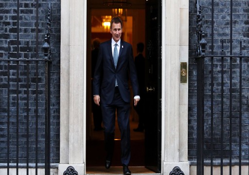 وزير الخارجية البريطاني يتهم السعودية بإطالة أمد الأزمة في اليمن