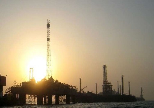 النفط يصعد بفعل مؤشرات انحسار الحرب التجارية بين واشنطن وبكين