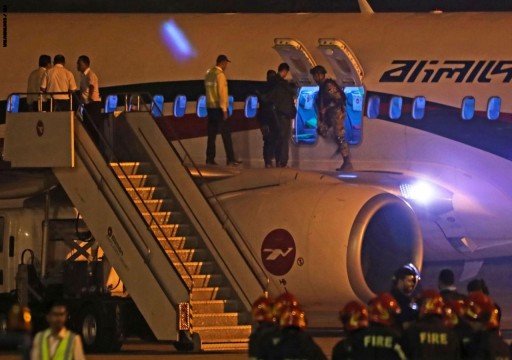 مقتل خاطف الطائرة البنغالية المتجهة إلى دبي