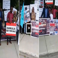 إريتريون في كندا يحتجون أمام سفارة الإمارات: لا للمجازر في البحر الأحمر