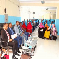 البرلمان الصومالي يصدر قراراً برفض اتفاقية الإمارات وإثيوبيا حول ميناء "بربرة"