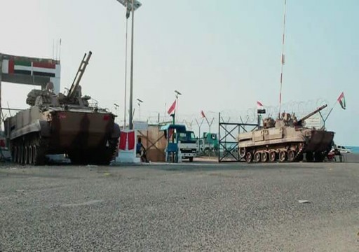حاكم سقطرى اليمنية يحذر من خطورة مخططات أبوظبي العسكرية
