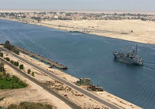"موانئ دبي" تستحوذ على 49% من حصة المنطقة الاقتصادية بقناة السويس