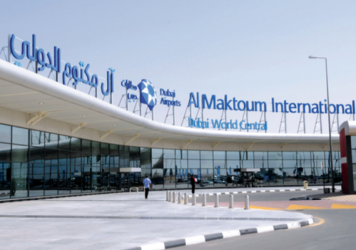 دبي تطلق أكبر مناقصة لتوسعة مطار آل مكتوم عقب تعثر المشروع