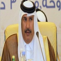 وزير خارجية قطر السابق يعود للواجهة بحملة ضد "الذباب الإلكتروني"