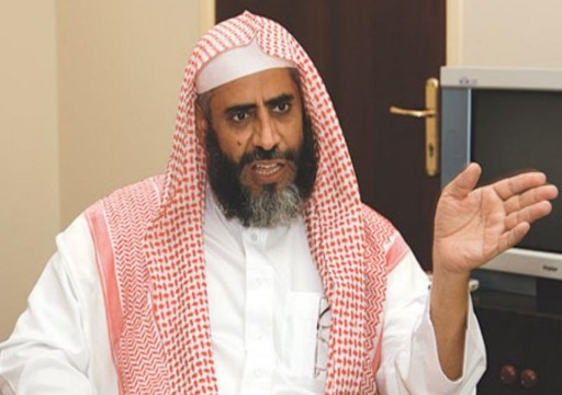 نجل الداعية السعودي المعتقل عوض القرني يعلن الفرار من المملكة والوصول لمكان آمن
