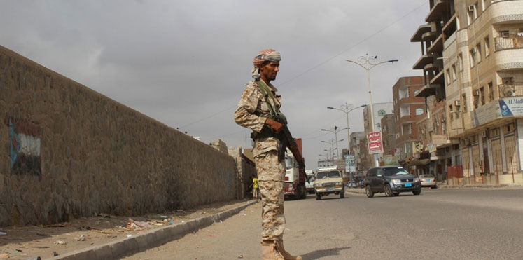 ضم قوات الحزام الأمني في عدن ضمن ألوية الحماية الرئاسية