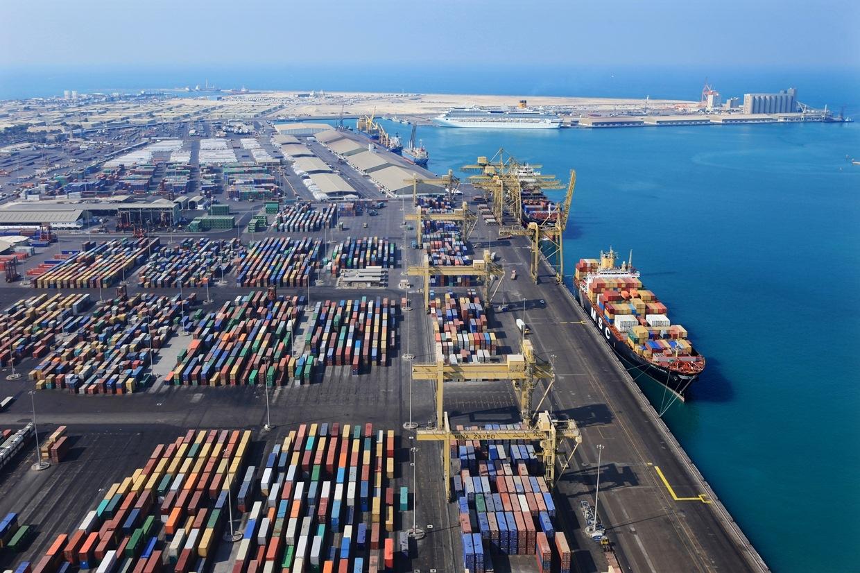 عجز التجارة السعودية غير النفطية يتراجع 13% في 9 أشهر