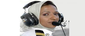 أول كابتن طيار سعودية: النساء استطعن العمل في مجالات احتكرها الرجال