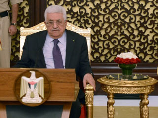 رئيس السلطة الفلسطينية يثمن مساعدات الإمارات للفلسطينيين 