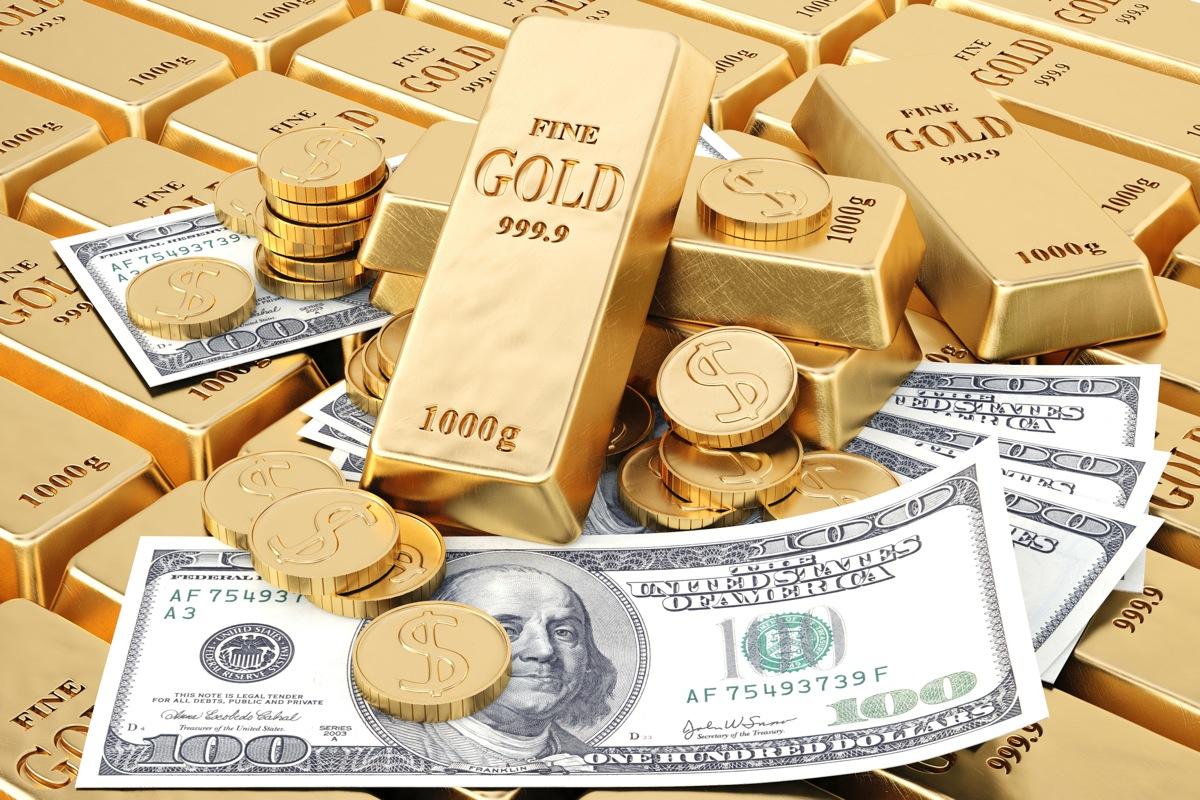 الذهب يستفيد من هبوط الدولار إلى أدنى مستوياته منذ 3 سنوات