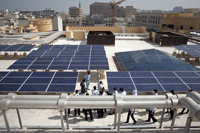 وزارة الصحة تطلق تطبيق لحساب كفاءة استخدام الألواح الشمسية في المنازل