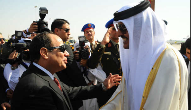 تصريحات لأمير قطر تغضب السيسي وتشعل "توتير" بهاشتاج (قول كلمة لقطر)
