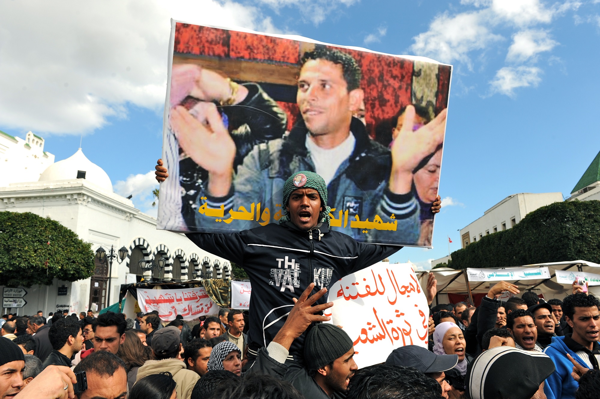 الاندبندنت: أبوظبي نموذج للقمع والتعذيب بعد الربيع العربي