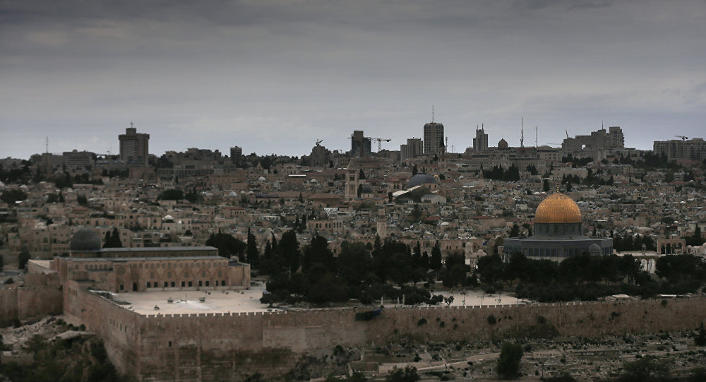 الفلسطينيون: الاعتراف بالقدس عاصمة لإسرائيل "مدمر"