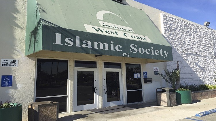 رسائل كراهية إلى مراكز إسلامية في كاليفورنيا