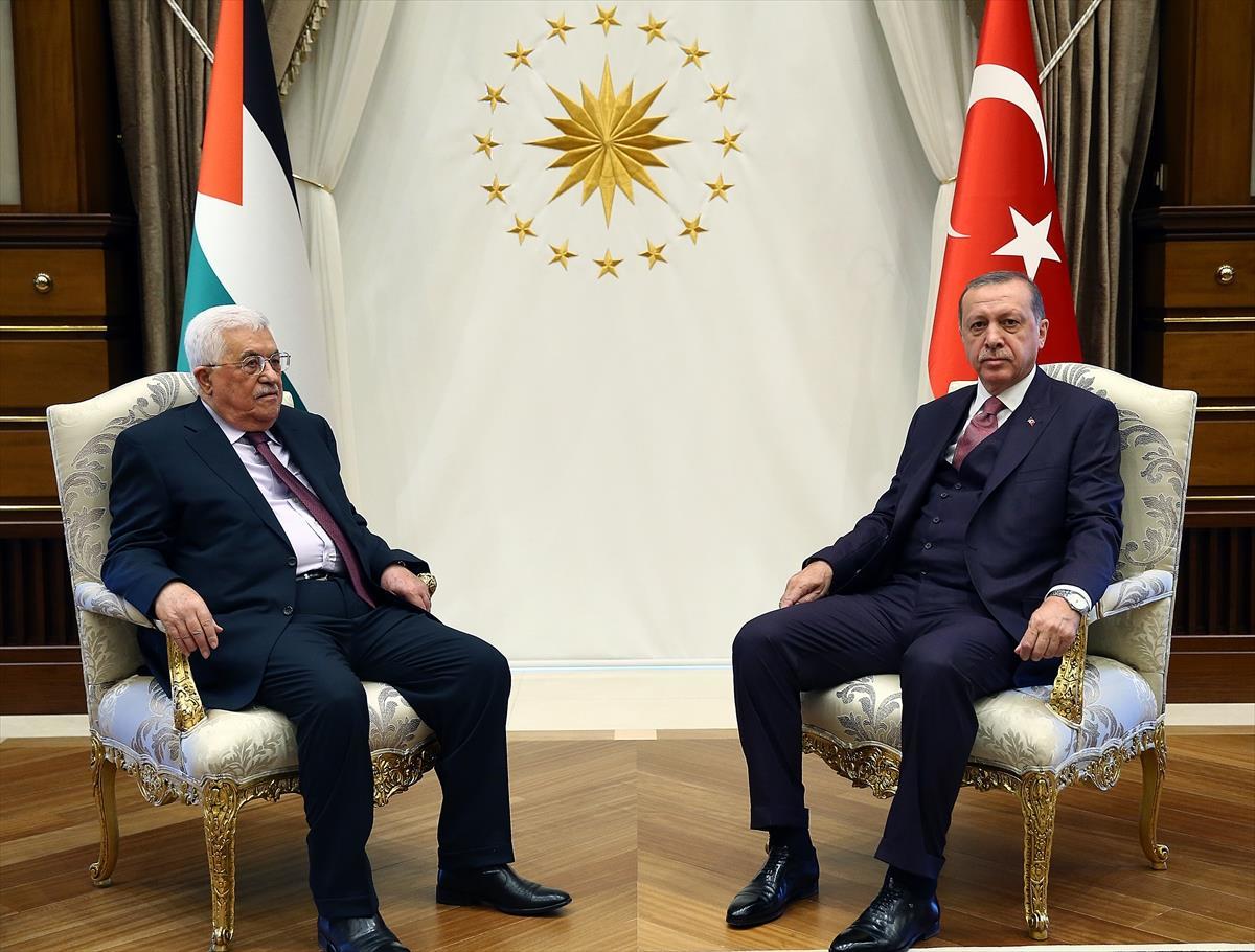 أردوغان: السلام بالمنطقة يمر عبر دولة فلسطينية مستقلة