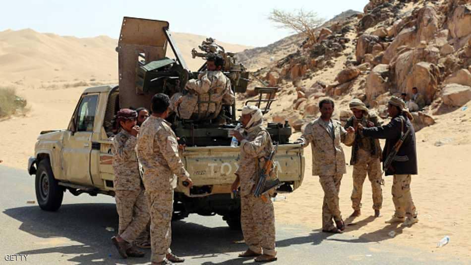 التحالف بقيادة السعودية يقول إنه قطع خط إمداد للحوثيين