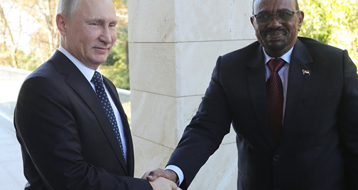 روسيا والسودان توقعان اتفاقا لتطوير مشاريع نووية بالخرطوم