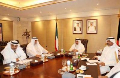 حكومة الكويت تحفظ 8 بلاغات ضد رئيسها ووزرائه