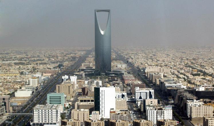 السعودية تبيع صكوكا محلية بأكثر من مليار دولار
