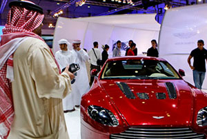 مبيعات السيارات الجديدة في الإمارات الأعلى خليجيًا