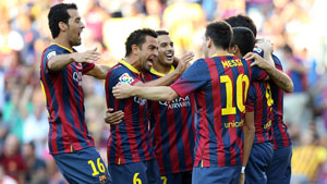 "فيفا" يعلق الحظر المفروض على انتقالات لاعبي برشلونة