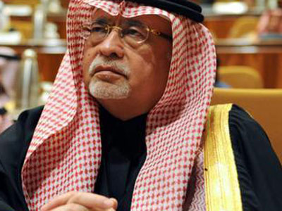 إعفاء وزير الإعلام السعودي من منصبه بعد إغلاقه قناة "وصال" الشيعية