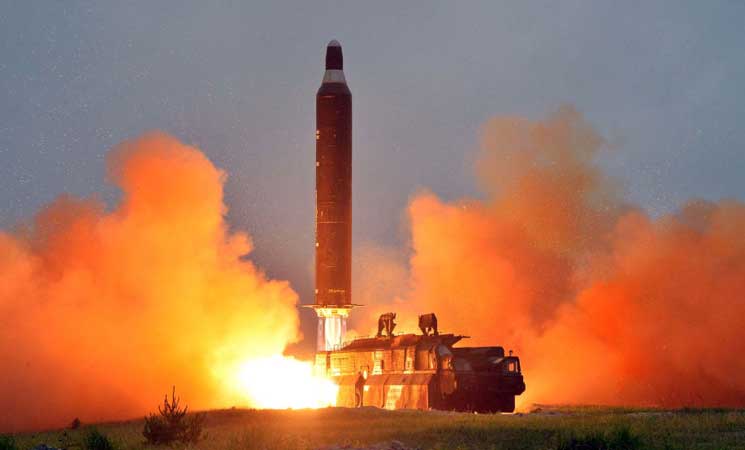 سيئول: بيونغ يانغ ربما تطور صواريخ قادرة على الوصول لأمريكا هذا العام