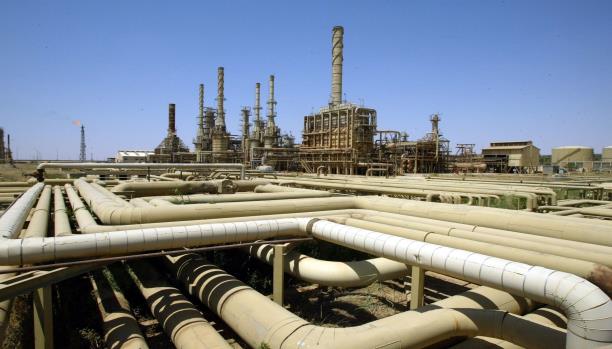 إقليم " كردستان " العراق يستورد البنزين من الإمارات