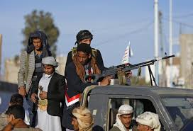 المتمردون الحوثيون يرفضون خطة كيري للسلام في اليمن و"يهددون"