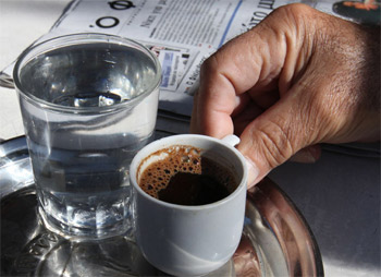 القهوة تحمي من مرض "باركنسون" 