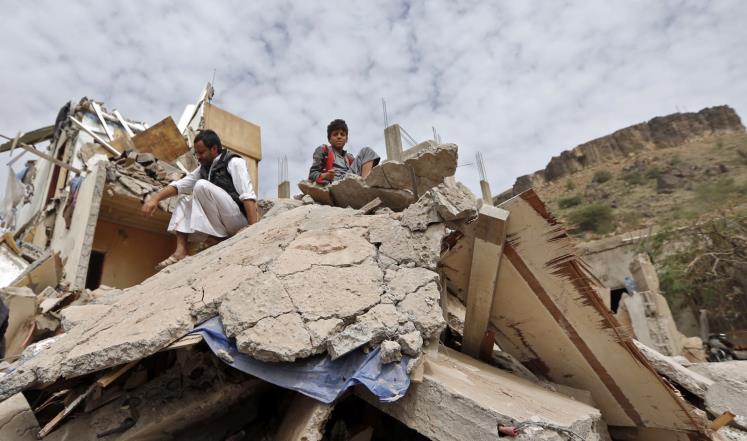 دبلوماسي سعودي: وقف الحرب باليمن بيد الحوثيين وهذه شروطنا