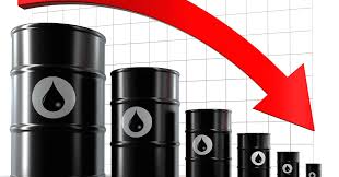 استطلاع: "الأزمات المالية" و"أسعار النفط" يهددان الأعمال في الإمارات