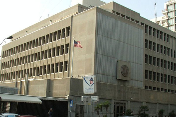 توقعات إسرائيلية بنقل السفارة الأميركية للقدس بعد أيام .. وأوباما يحذر