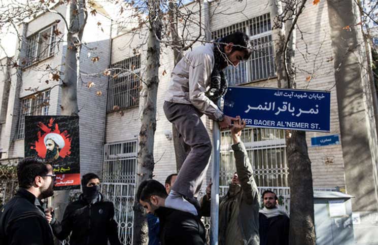 ﻿إيران تطلق اسم نمر النمر على شارع قريب من سفارة الرياض في طهران