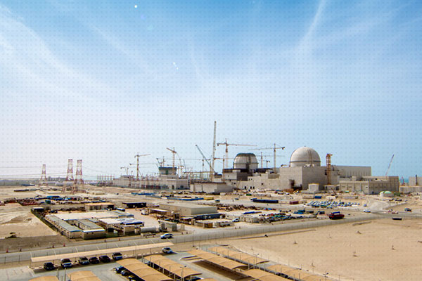 استطلاع: 83 % من سكان الإمارات يدعمون مشروع براكة للطاقة النووية