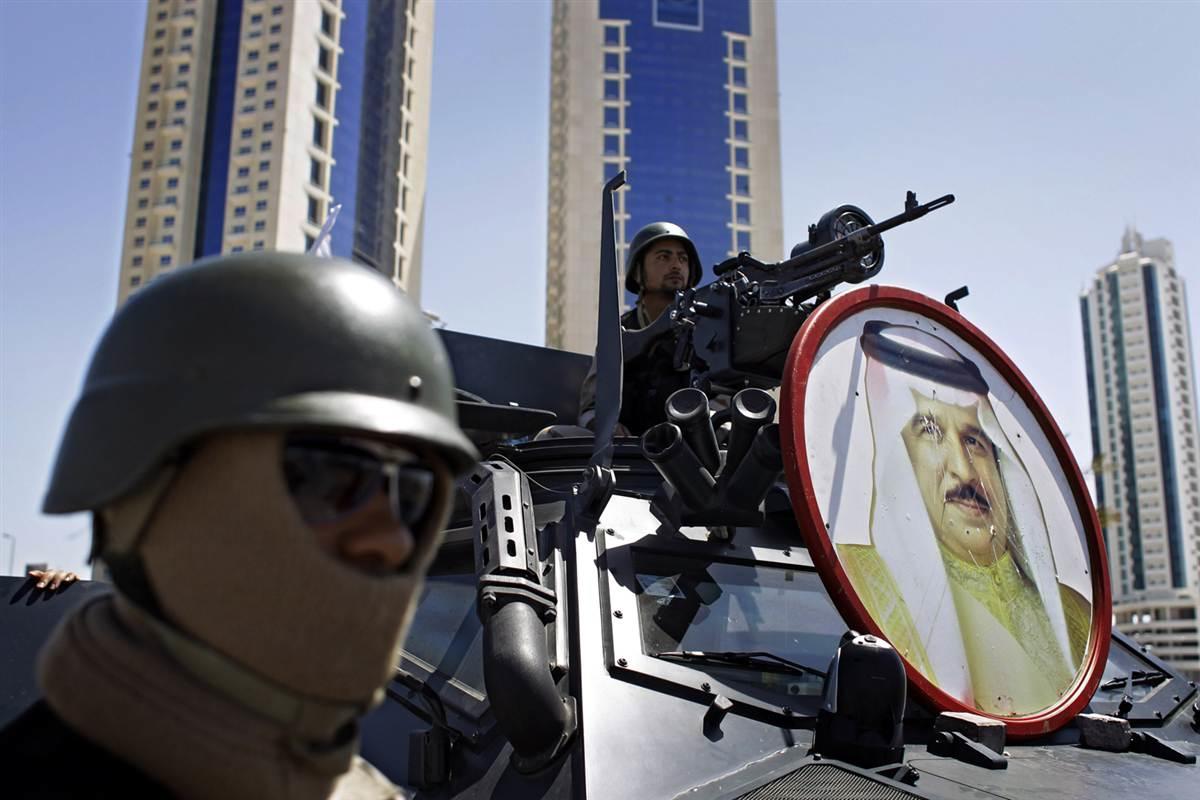 البحرين تُحاكم لأول مرة متهمين بـ"الإرهاب" في محاكم عسكرية