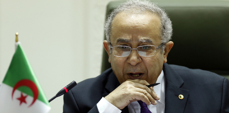 ﻿الجزائر تنفي قيام السعودية بطرد عدد من دبلوماسييها