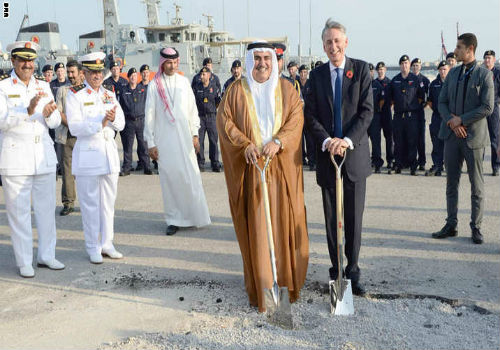 هاموند يزور دول الخليج ويبحث مع زعمائها أزمة اليمن وتنظيم الدولة