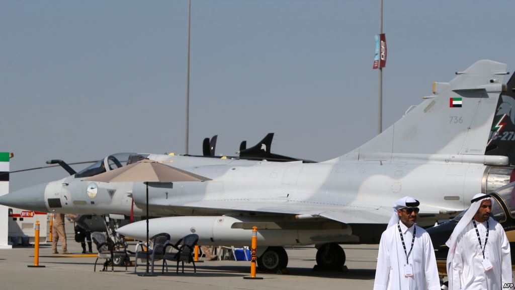 الاندبندنت: القاعدة في اليمن وراء سقوط المقاتلة الإماراتية بصاروخ 
