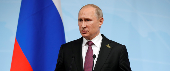 بوتين يطرد مئات الدبلوماسيين الأمريكيين من روسيا
