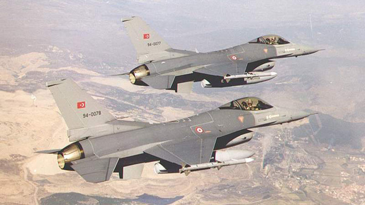 البنتاغون يرفض تدريب الطيارين الأتراك على "F-16"