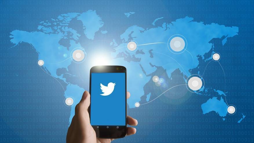 إسلام أباد وواشنطن تخفضان تمثيلهما الدبلوماسي إلى مستوى "تويتر"