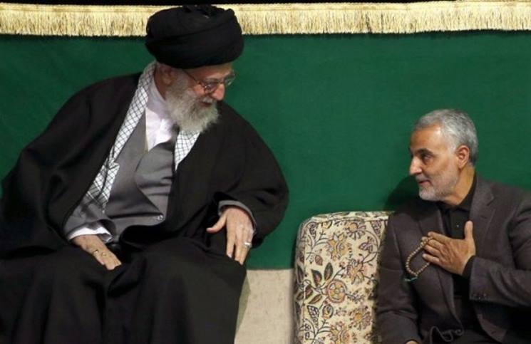 "صنداي تايمز": الإيرانيون يدفعون ثمن سعي الملالي لإمبراطورية فارسية