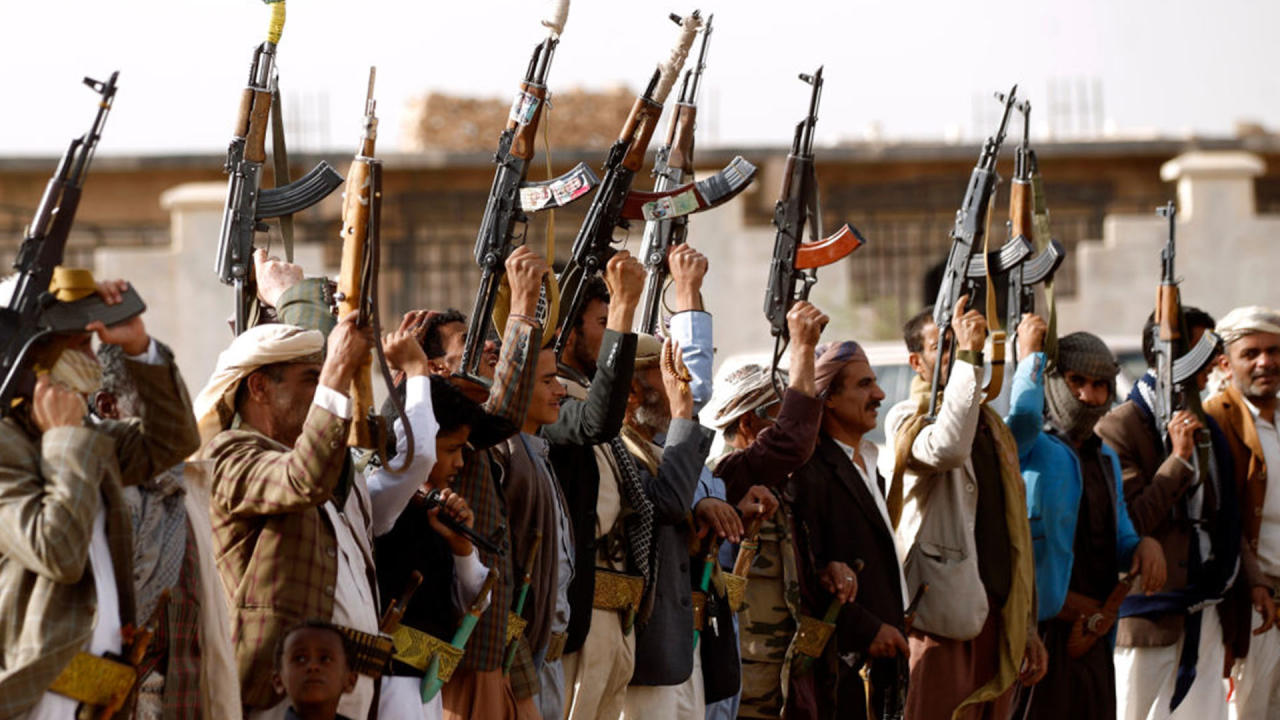 بن دغر: الحوثيون يسيطرون على 60% من موارد اليمن