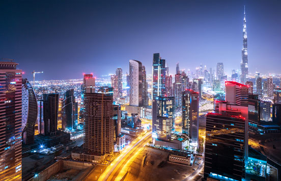 زوّار دبي ينفقون ضعفيْ ما ينفقه السياح في كبرى مدن العالم